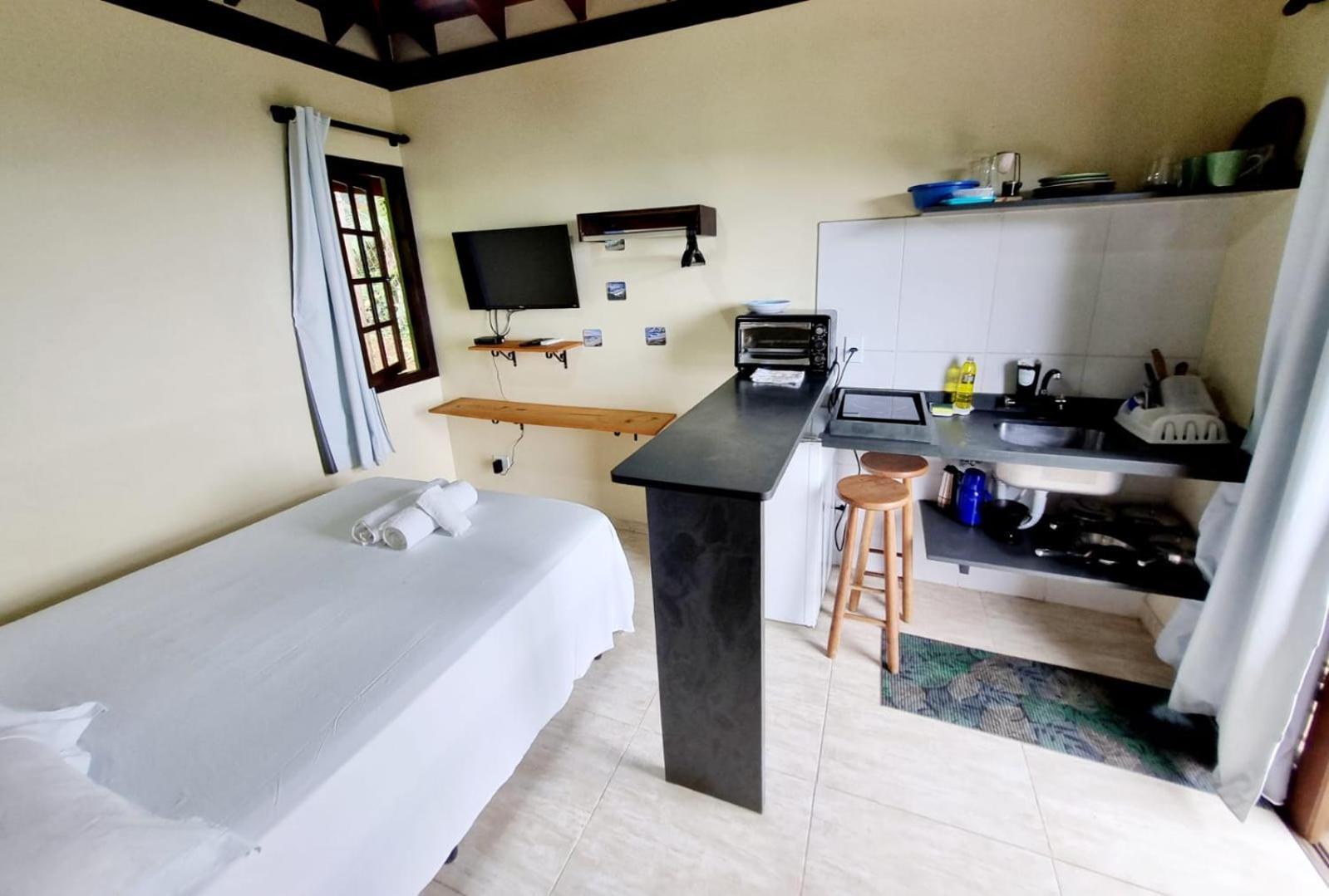 Burung Flats Itamambuca - Hospedagem Com Vista Para O Mar أوباتوبا المظهر الخارجي الصورة