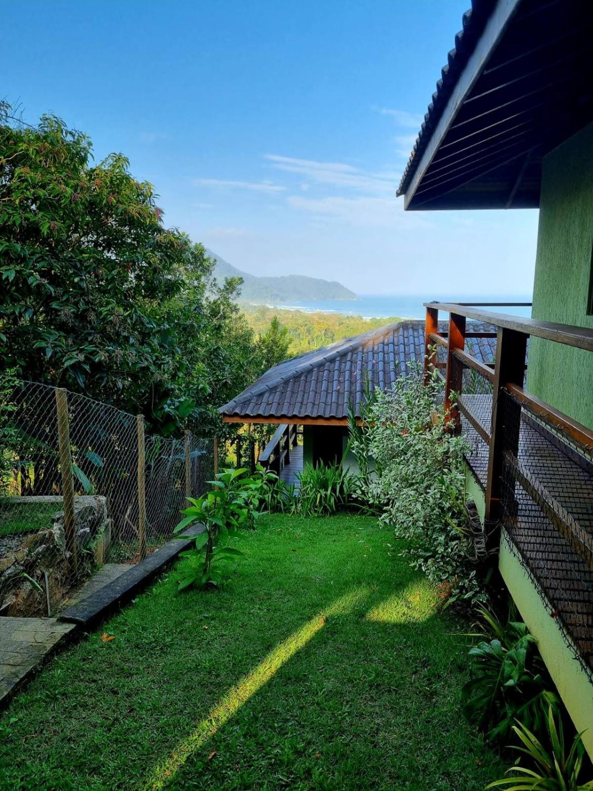 Burung Flats Itamambuca - Hospedagem Com Vista Para O Mar أوباتوبا المظهر الخارجي الصورة