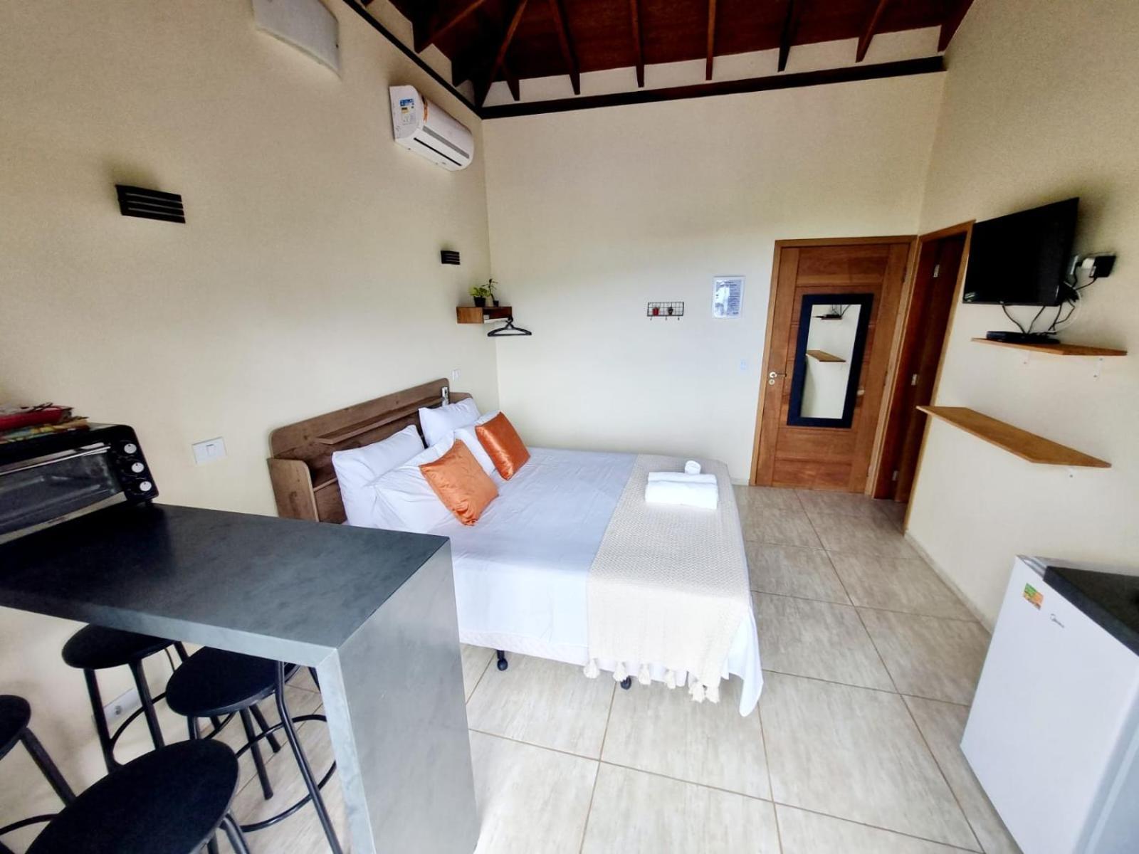 Burung Flats Itamambuca - Hospedagem Com Vista Para O Mar أوباتوبا المظهر الخارجي الصورة